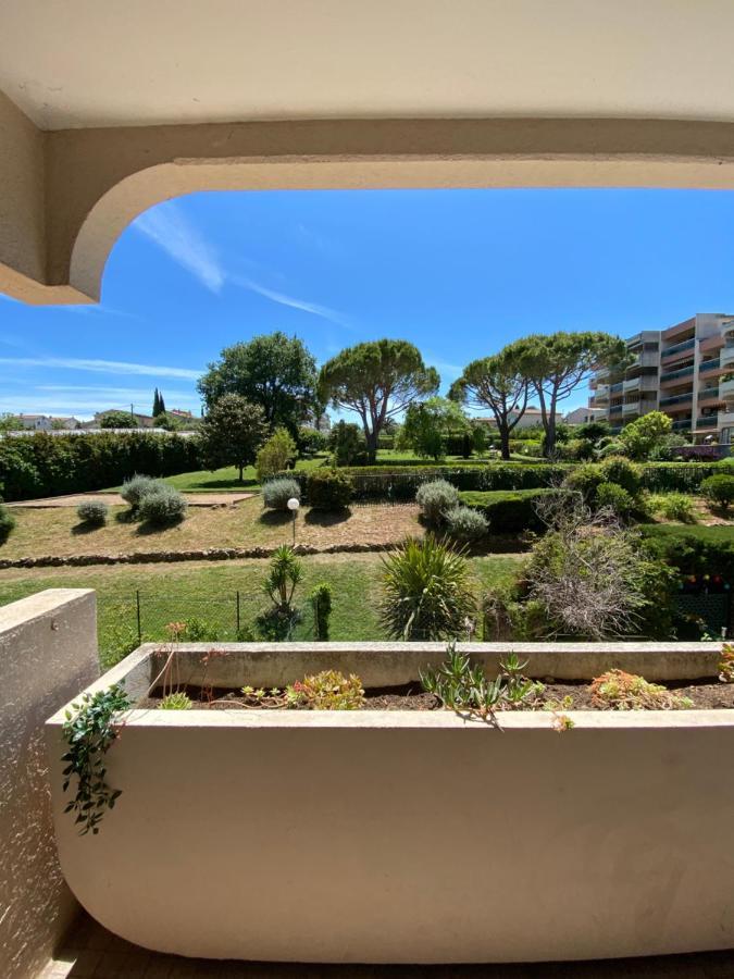 Superbe studio avec piscine - Antibes Esterno foto