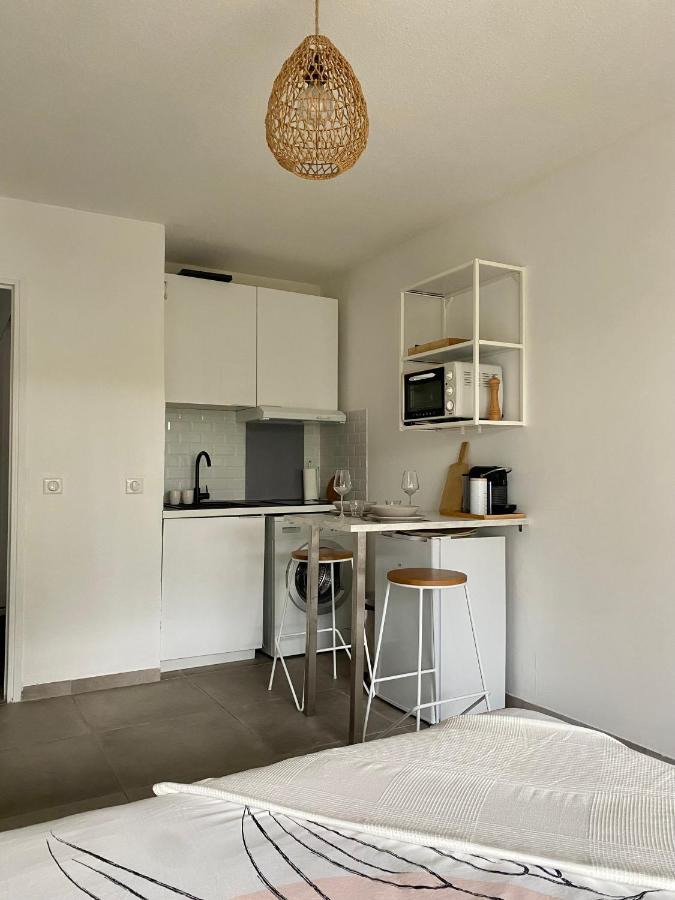 Superbe studio avec piscine - Antibes Esterno foto